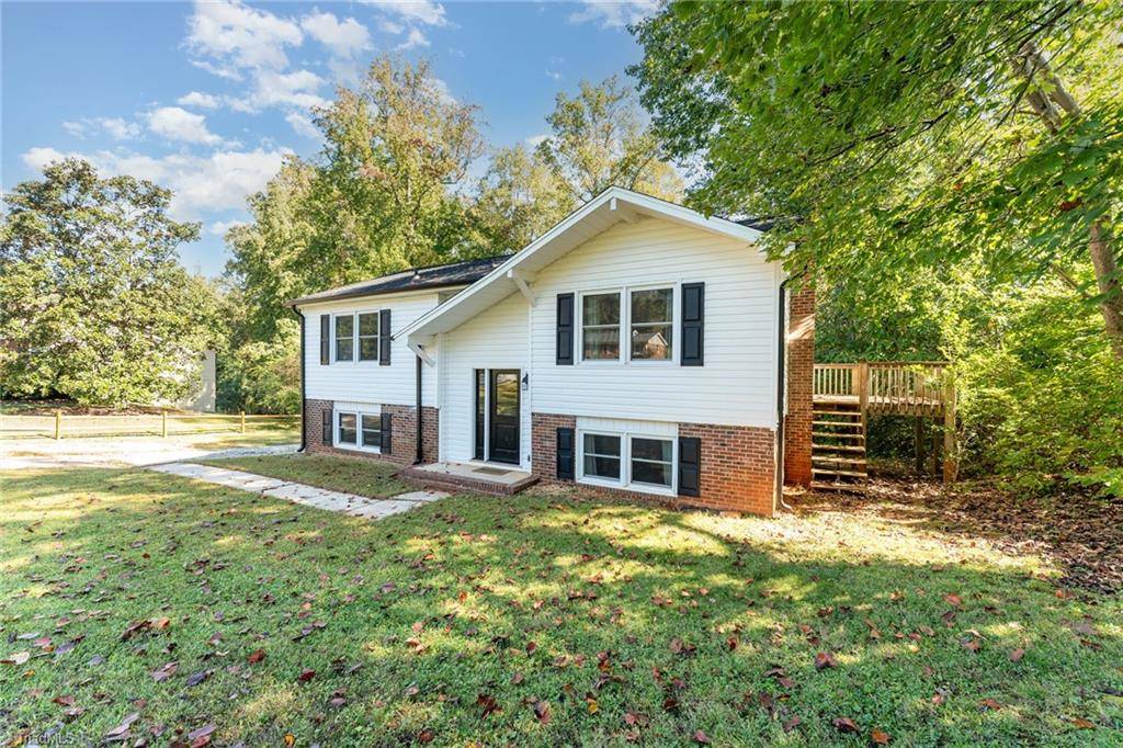 Kernersville, NC 27284,821 Prince Edward RD