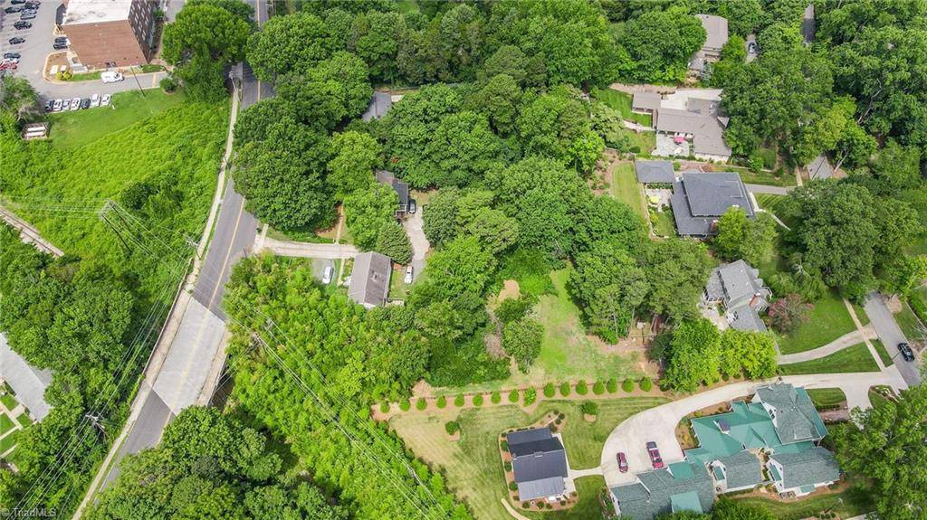 Winston-salem, NC 27104,1823,1827, & 1831 First ST W