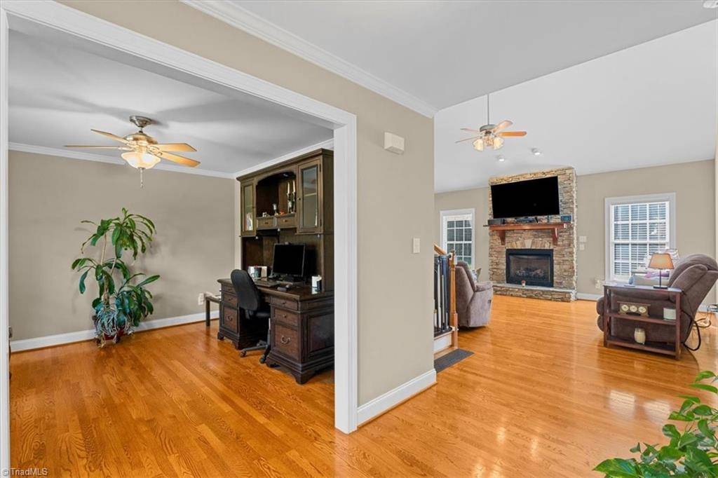 Greensboro, NC 27406,5006 Millpoint RD