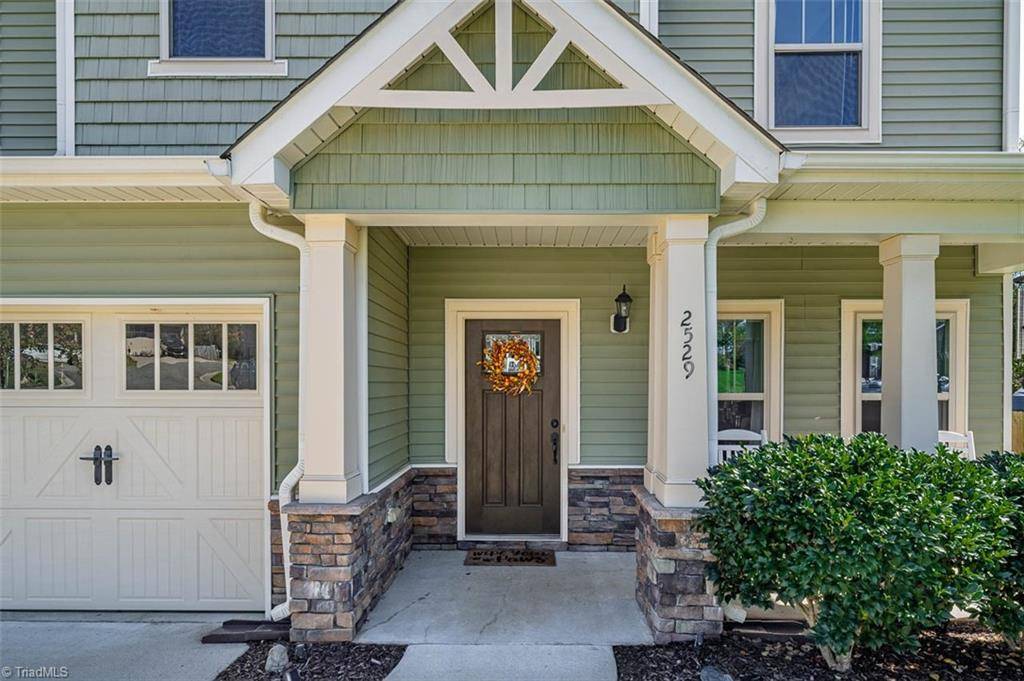 Graham, NC 27253,2529 Reynolds DR