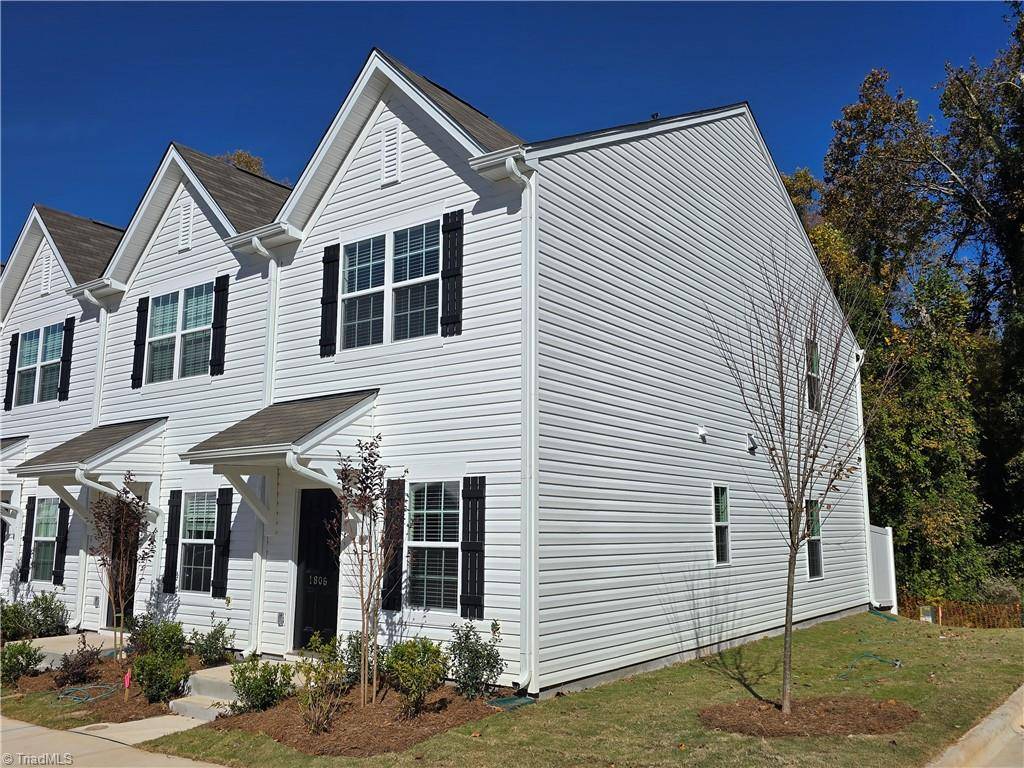 Winston-salem, NC 27103,1806 Autumn Mist DR