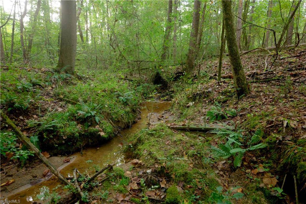 Concord, NC 28027,9651 Barnett RD