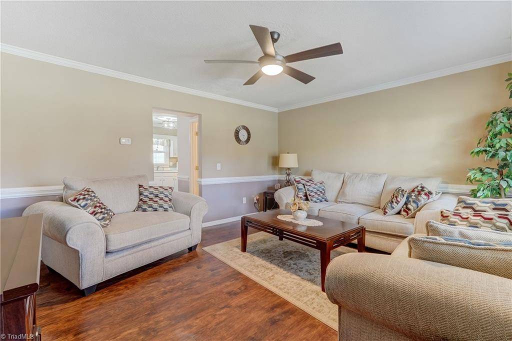 Burlington, NC 27215,2474 Moran ST