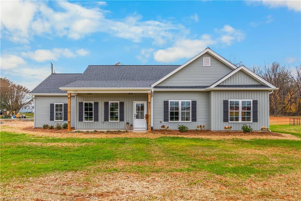 Rural Hall, NC 27045,211 Bethania ST