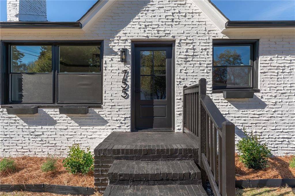 Winston-salem, NC 27106,755 Faircloth AVE