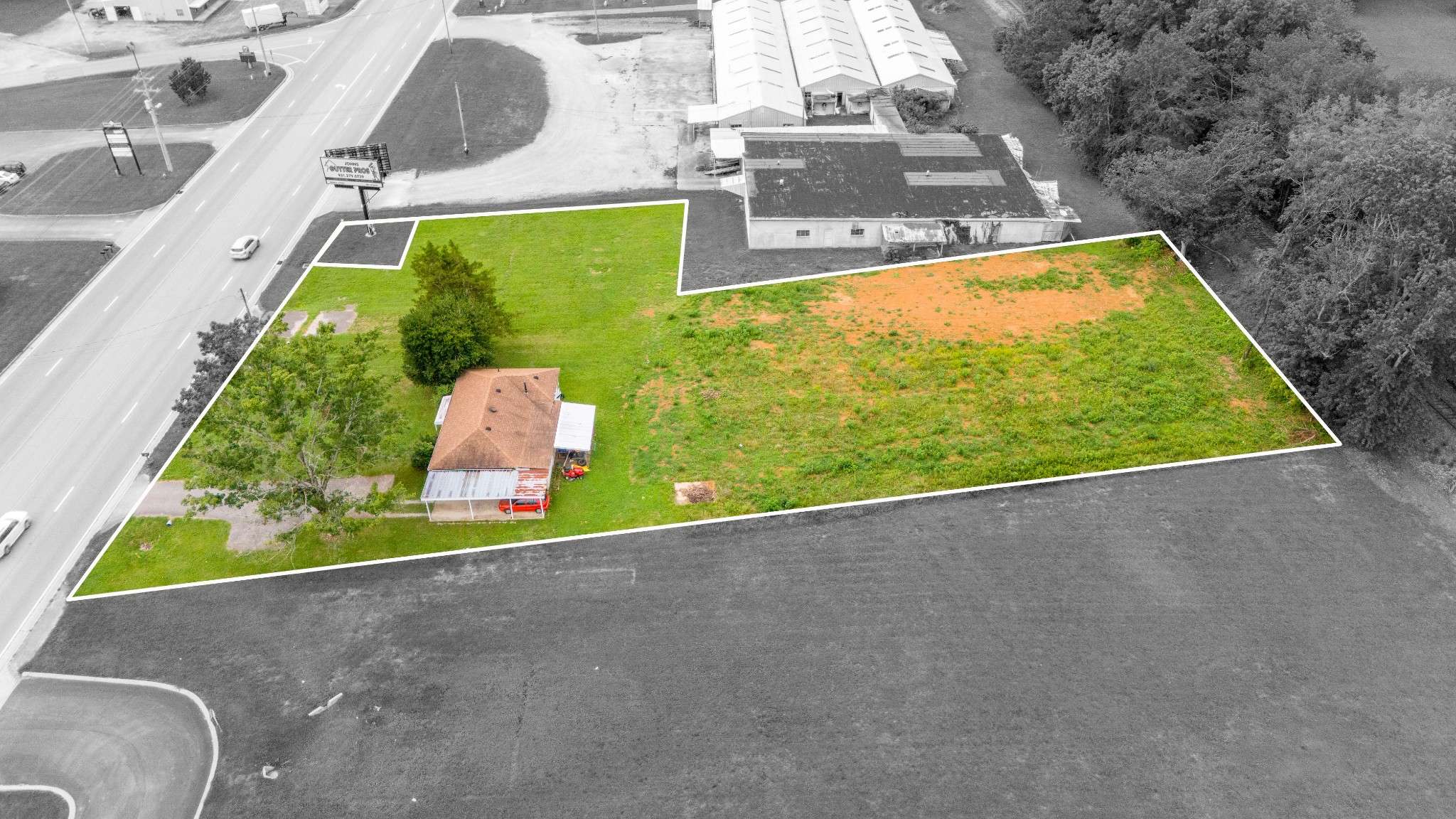 Loretto, TN 38469,309 N Military St