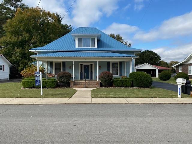 Cowan, TN 37318,307 Montgomery St