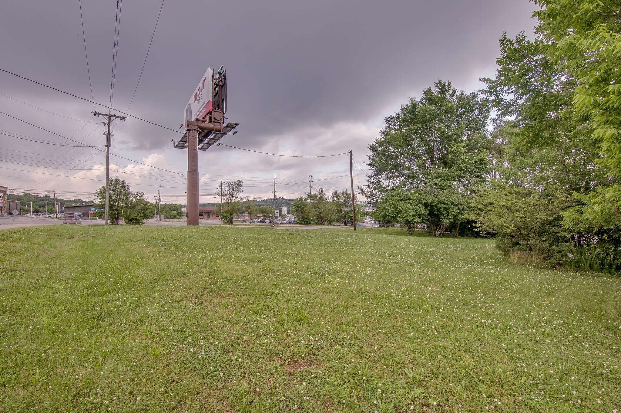 Madison, TN 37115,2425 Gallatin Pike #N