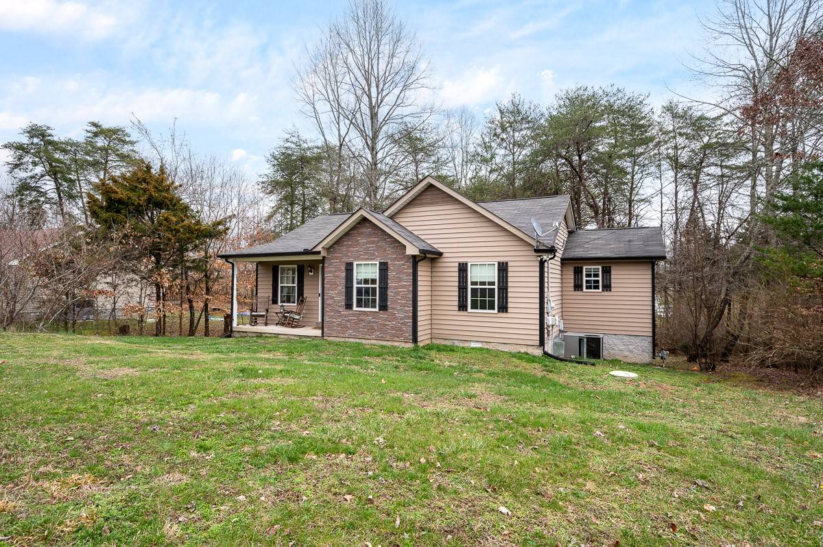 White Bluff, TN 37187,305 Twilight Ct