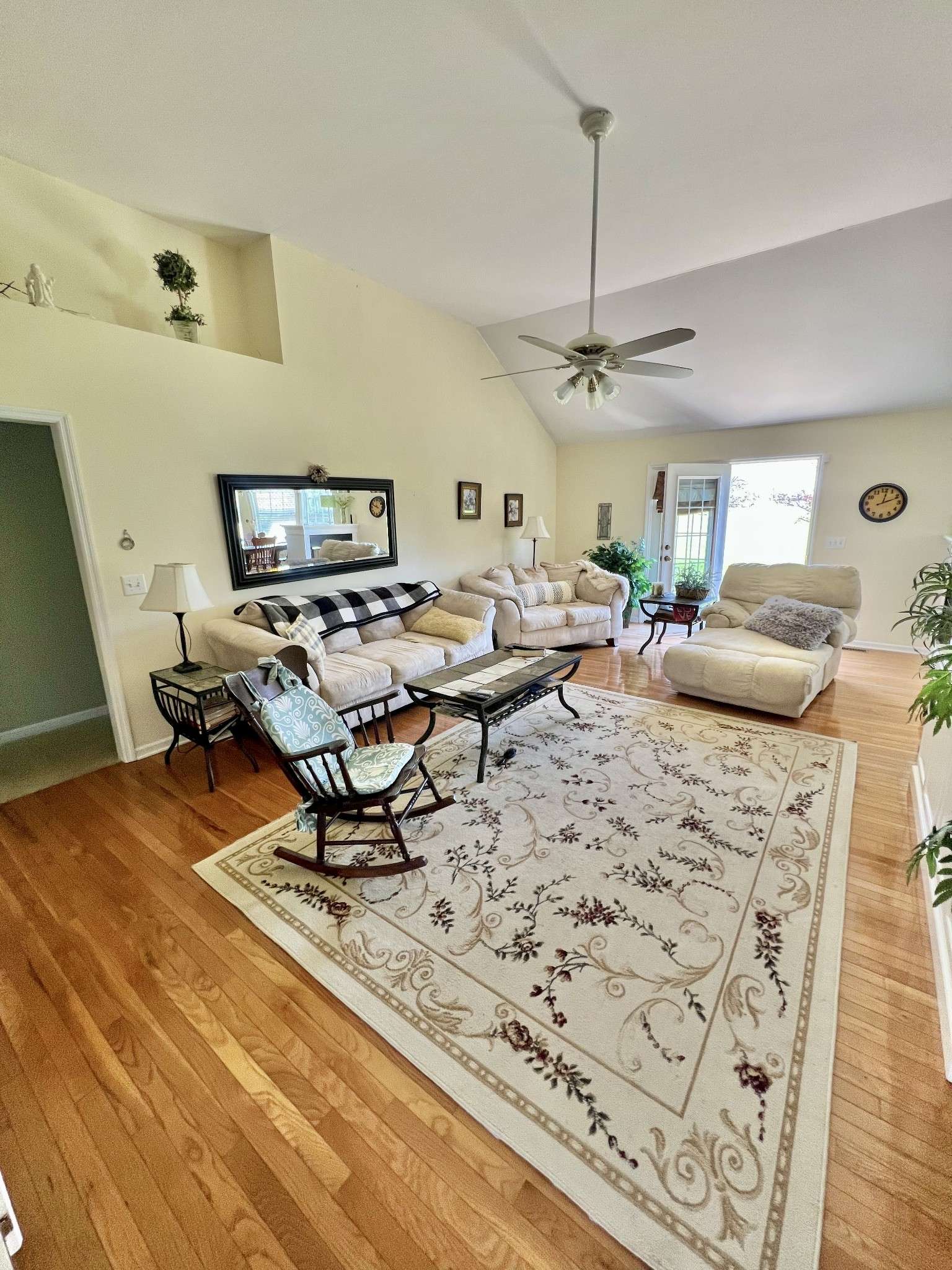Lawrenceburg, TN 38464,6 Delana Ave #N