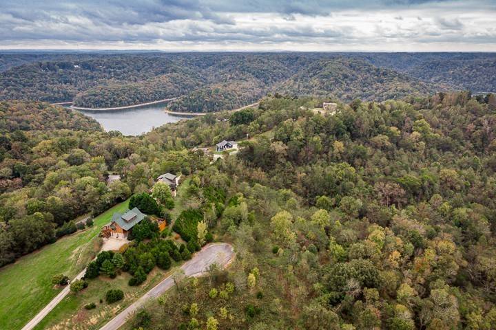 Smithville, TN 37166,8 Lake Meadow Dr