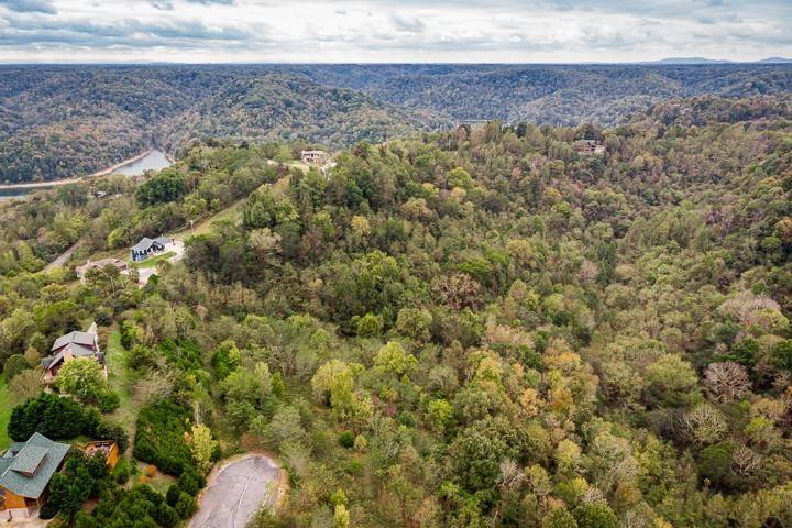 Smithville, TN 37166,8 Lake Meadow Dr