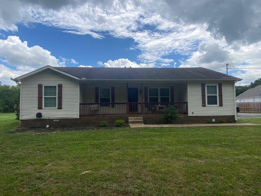 Shelbyville, TN 37160,313 Cessna Lane