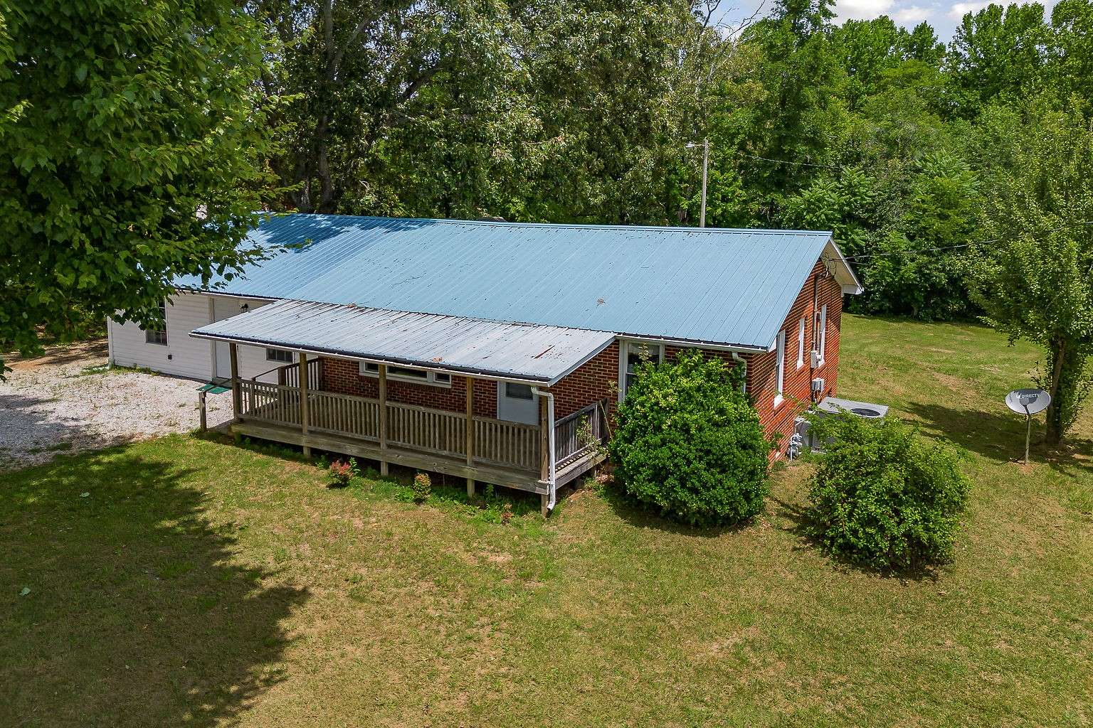 Sparta, TN 38583,6802 Smithville Hwy