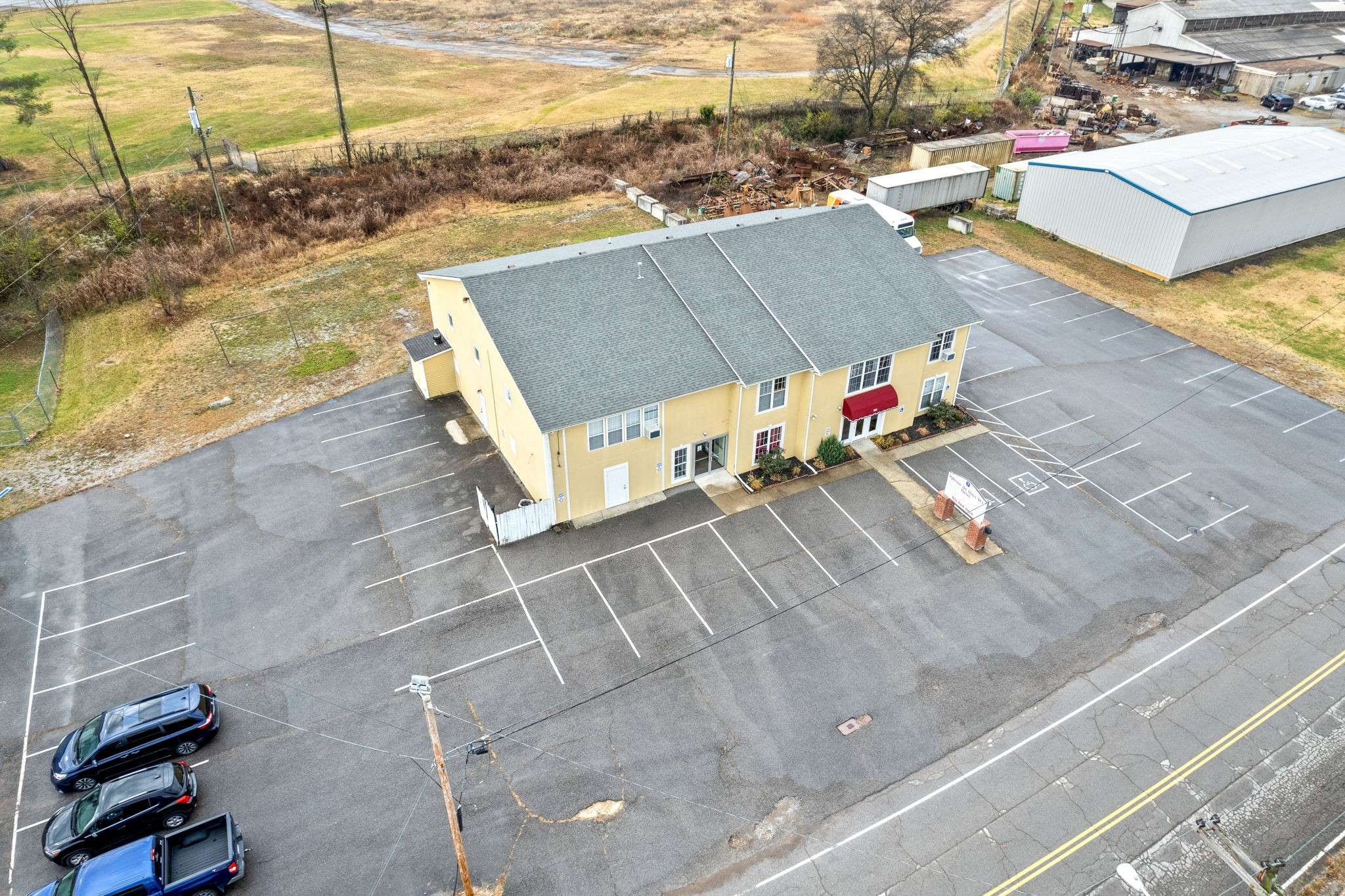 Clarksville, TN 37040,701 Red River St
