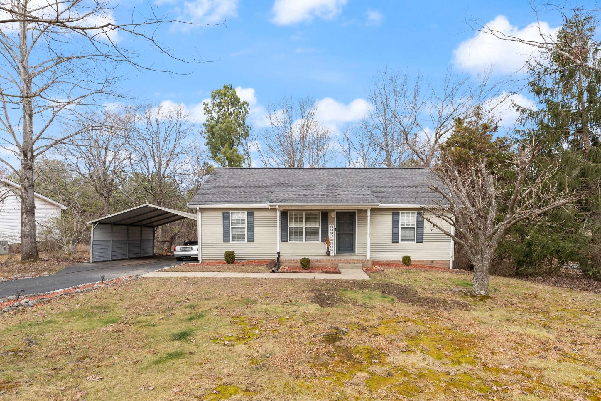 Dickson, TN 37055,112 Travis Dr