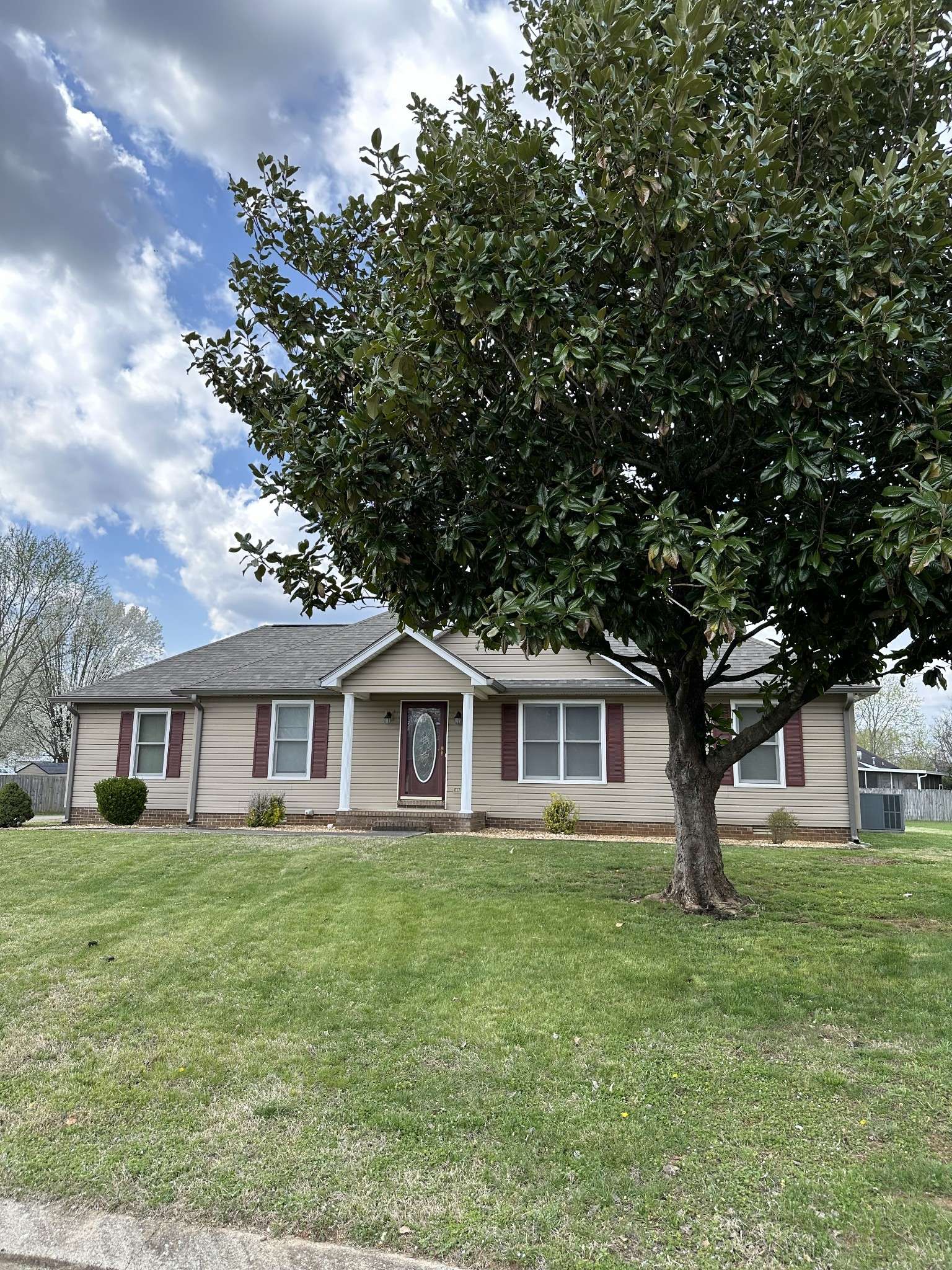 Murfreesboro, TN 37128,1806 Peartree Ct