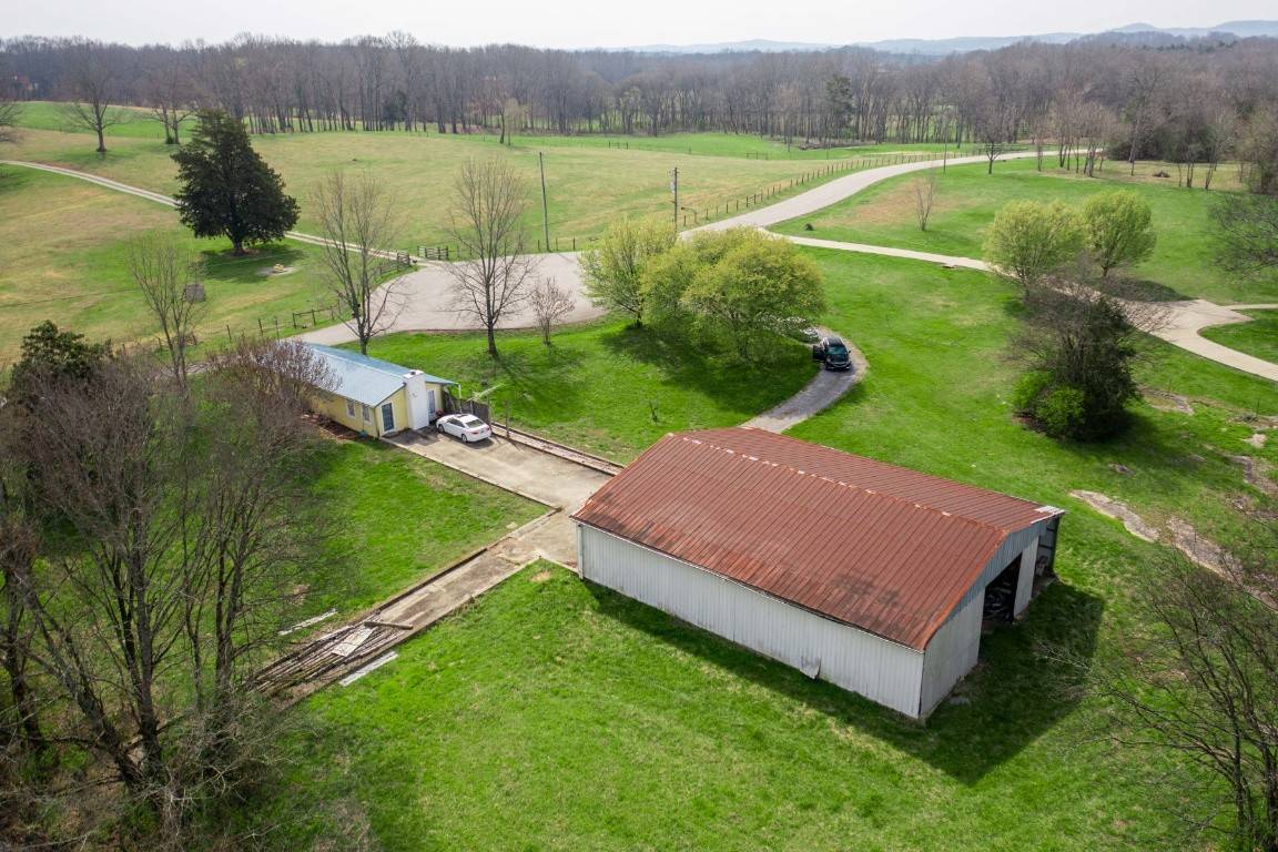 Eagleville, TN 37060,8482 Pettus Rd