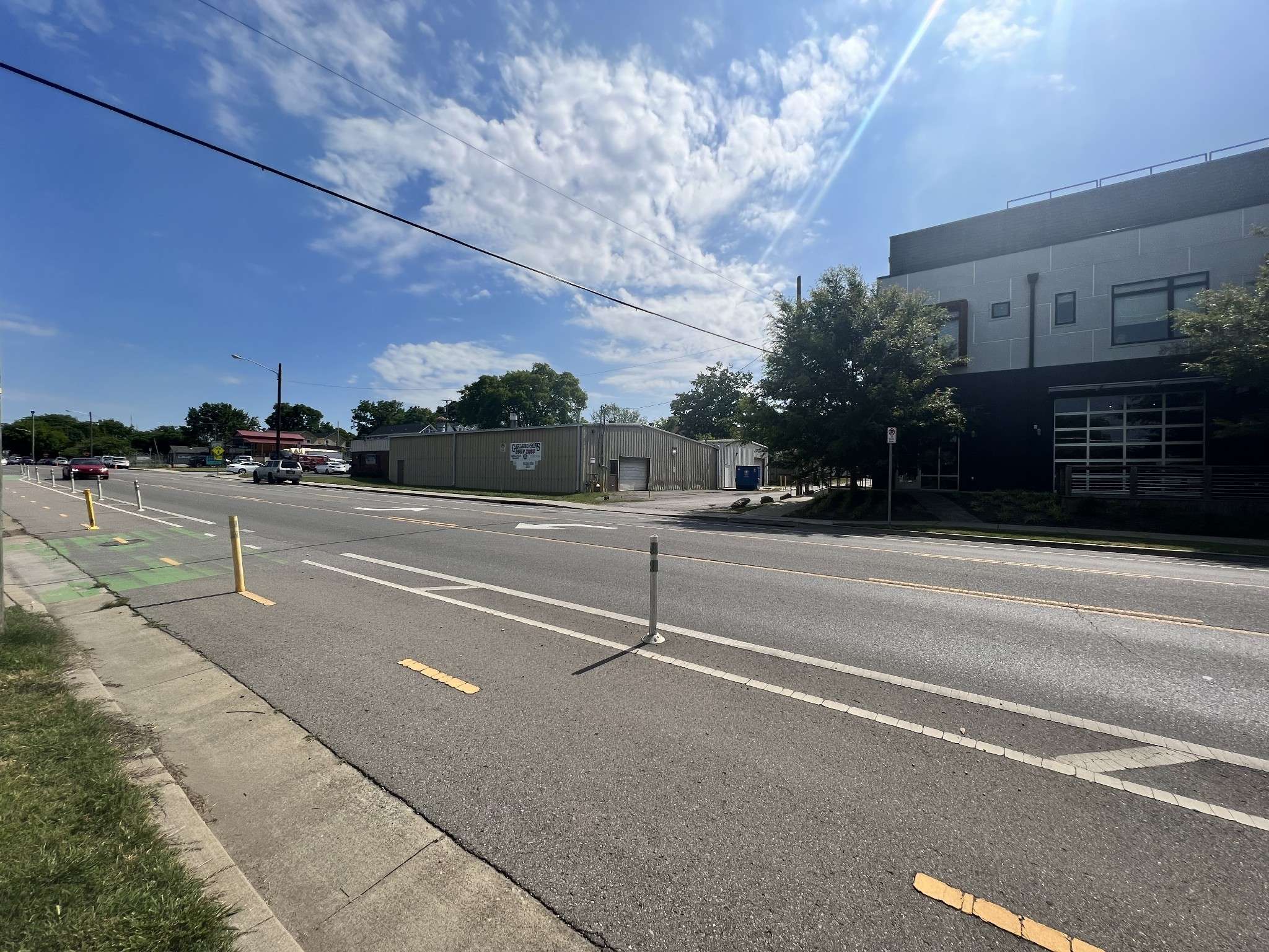 Nashville, TN 37209,910 51st Ave N