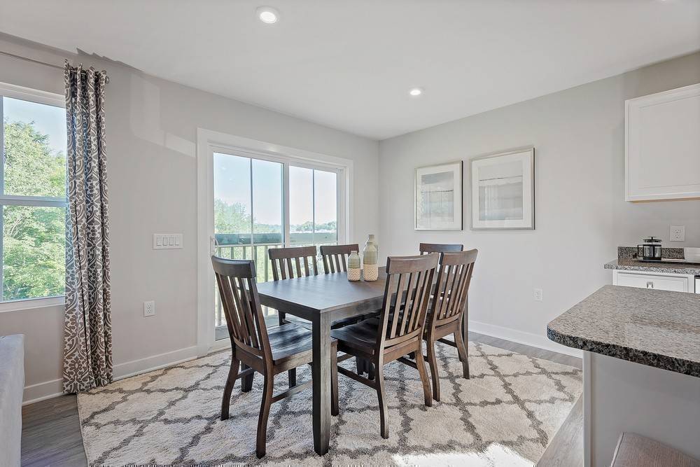White House, TN 37188,438 Carothers Way