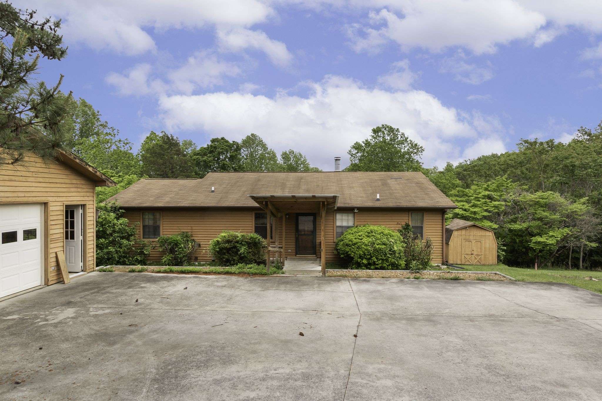 Winchester, TN 37398,994 Cline Ridge Rd