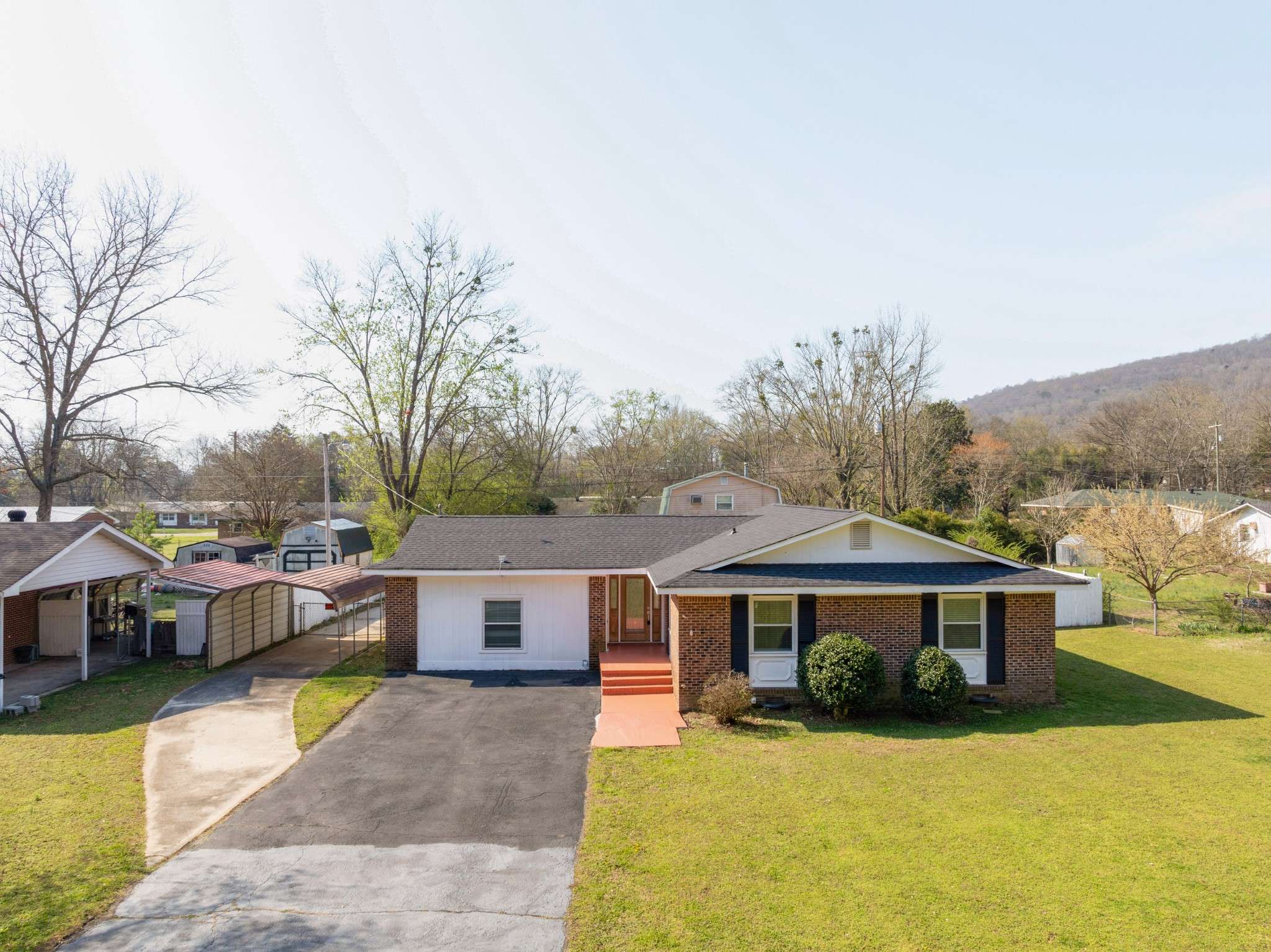 Jasper, TN 37347,309 Castlerock Lane