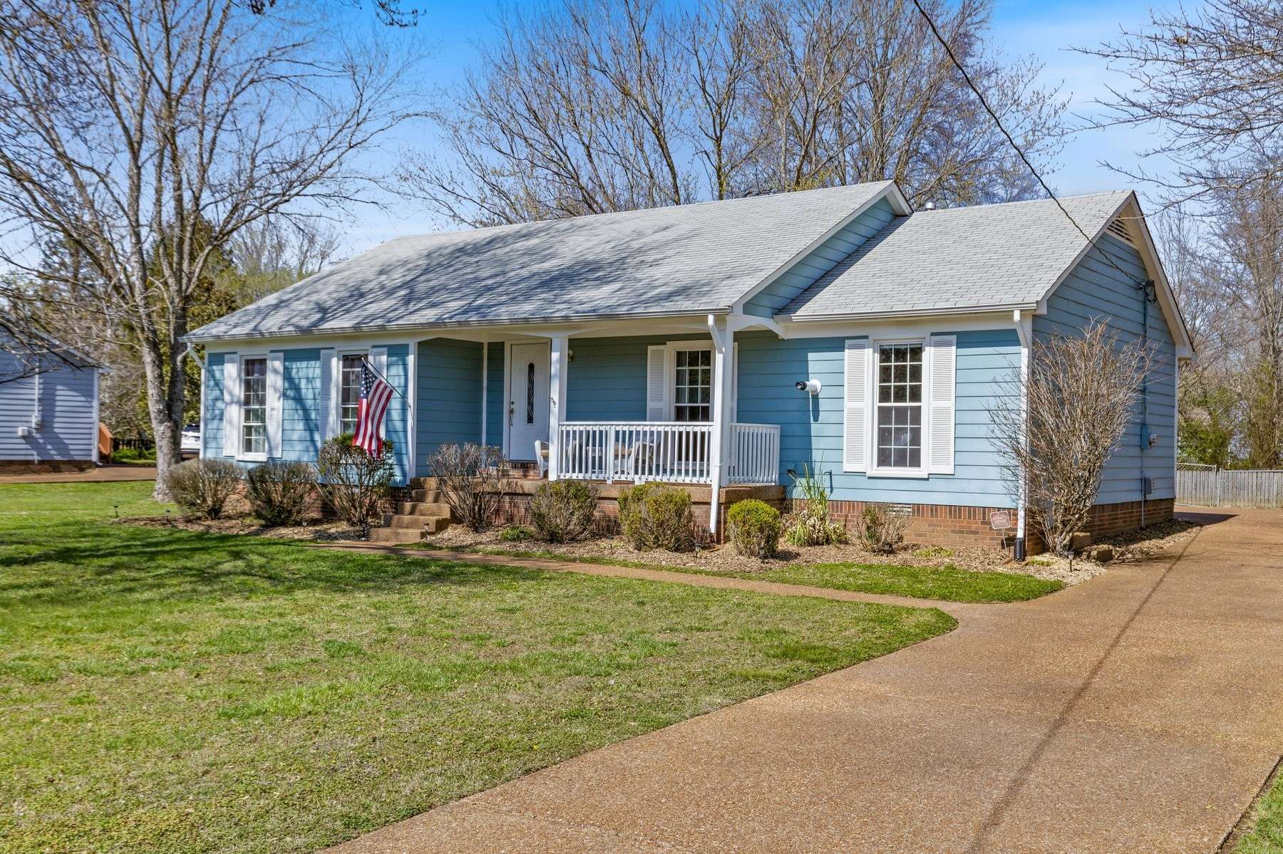 Nashville, TN 37221,956 Harpeth Bend Dr