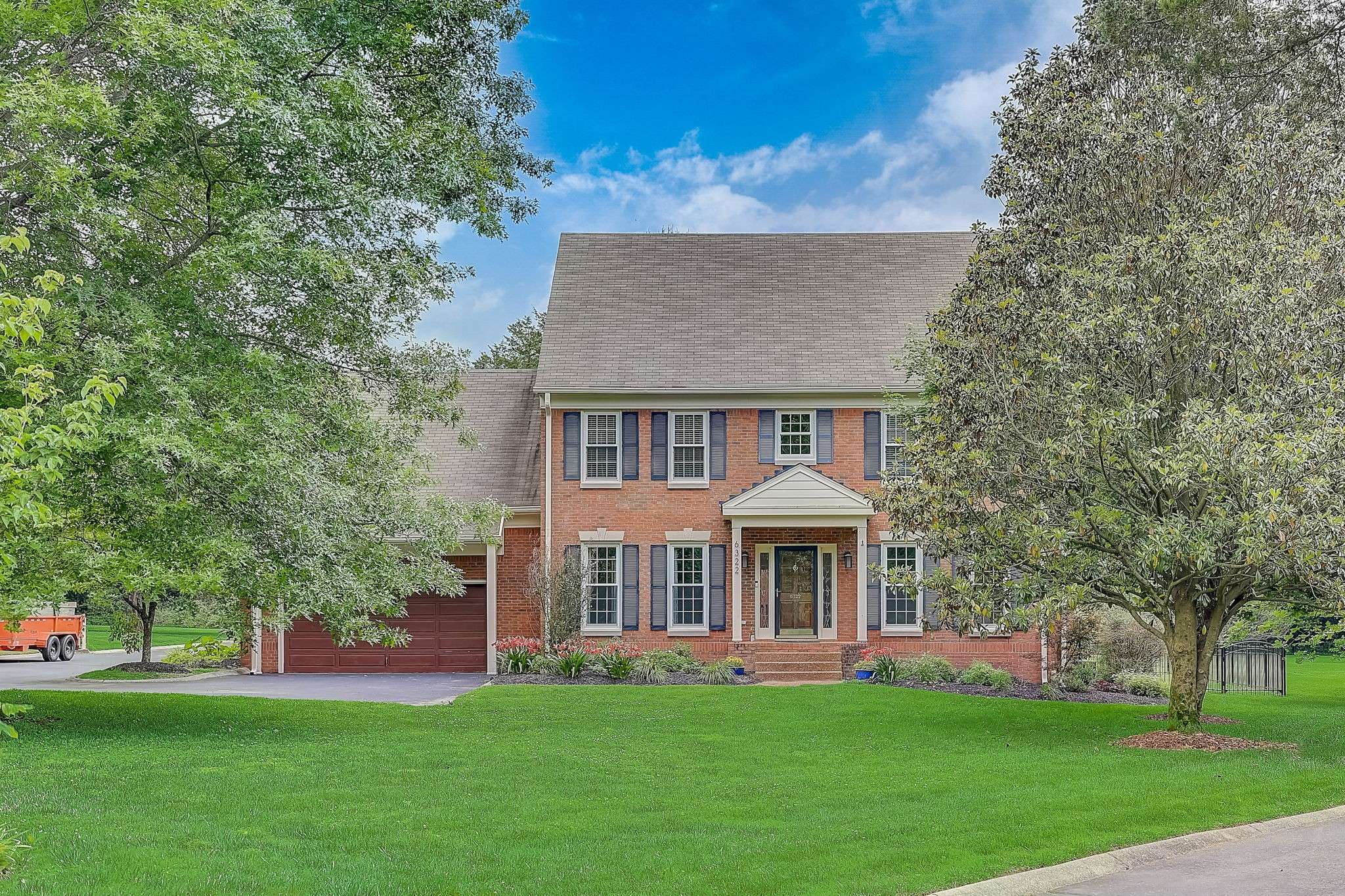 Nashville, TN 37215,6322 Chickering Woods Dr