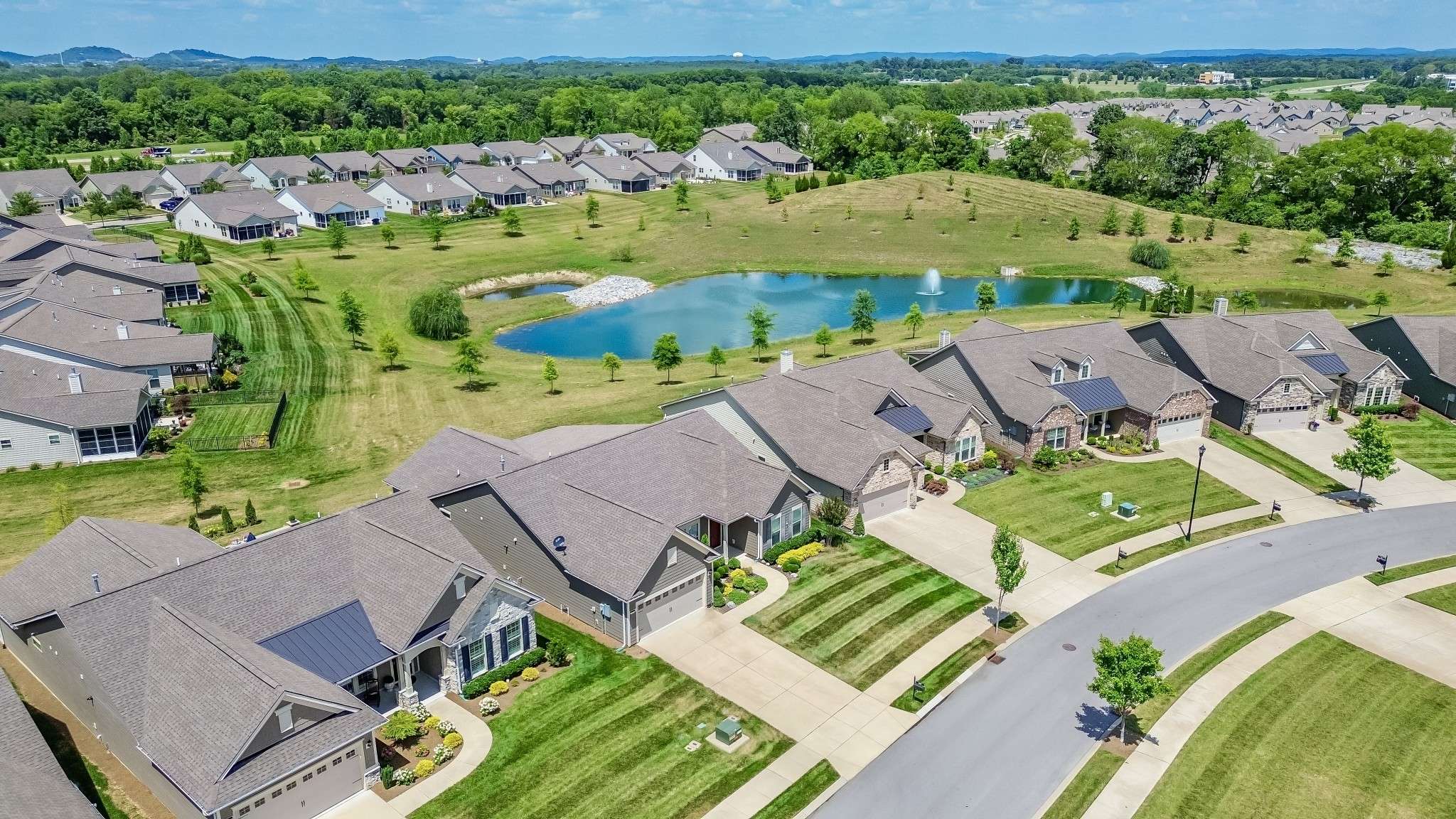 Spring Hill, TN 37174,1032 Coffee Rdg