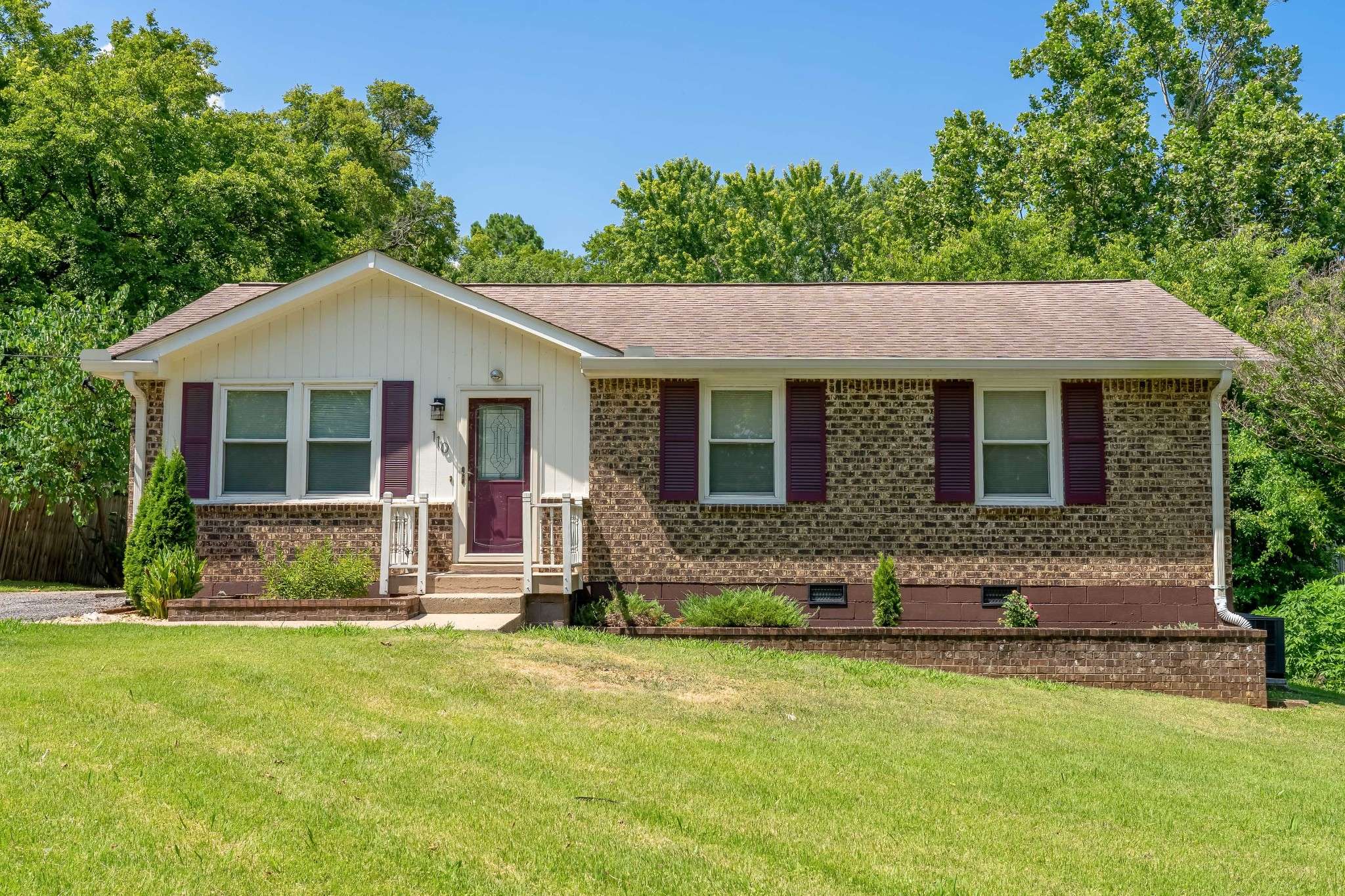 Hendersonville, TN 37075,110 Evergreen Cir