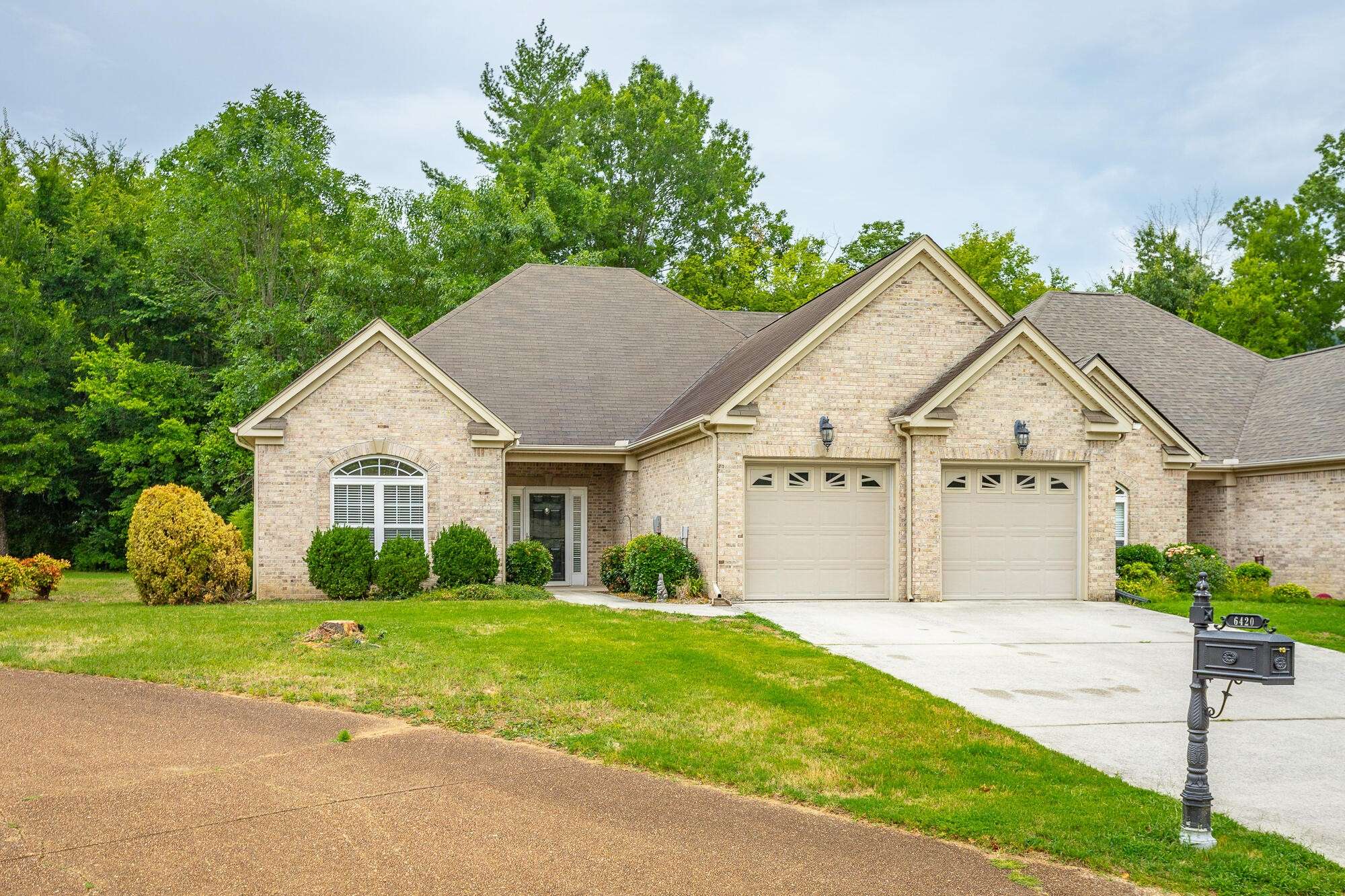 Hixson, TN 37343,6420 Brookmead Circle