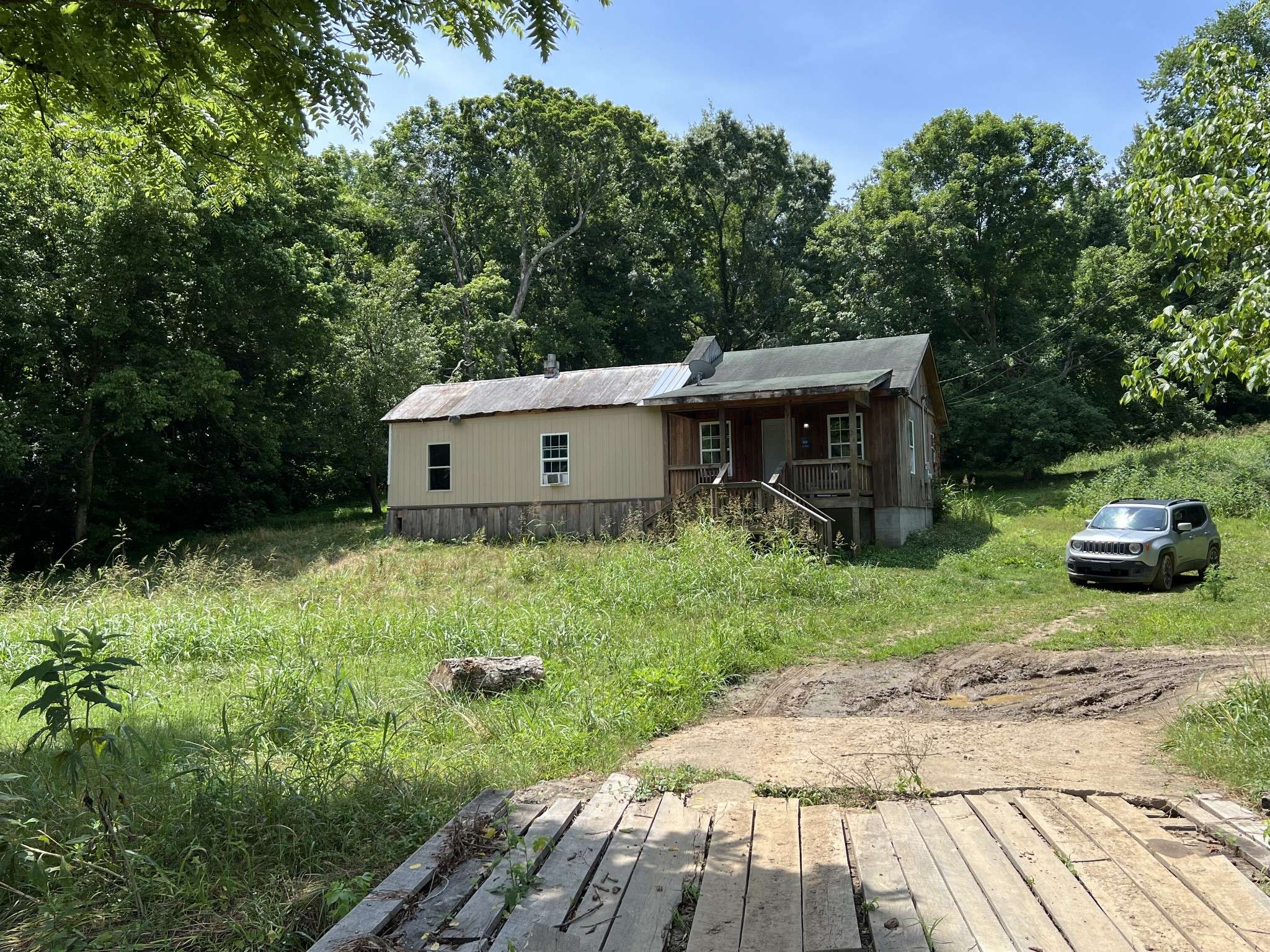 Erin, TN 37061,281 McMillian St