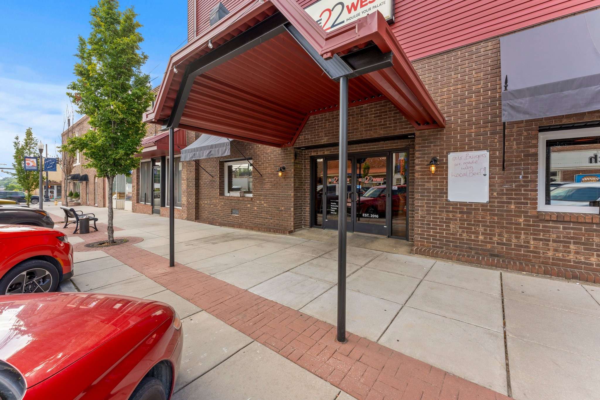 Tullahoma, TN 37388,122 W LINCOLN ST