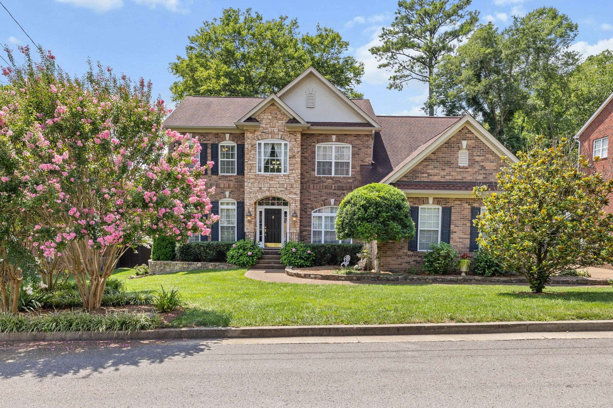 Nashville, TN 37221,405 Wf Rust Ct