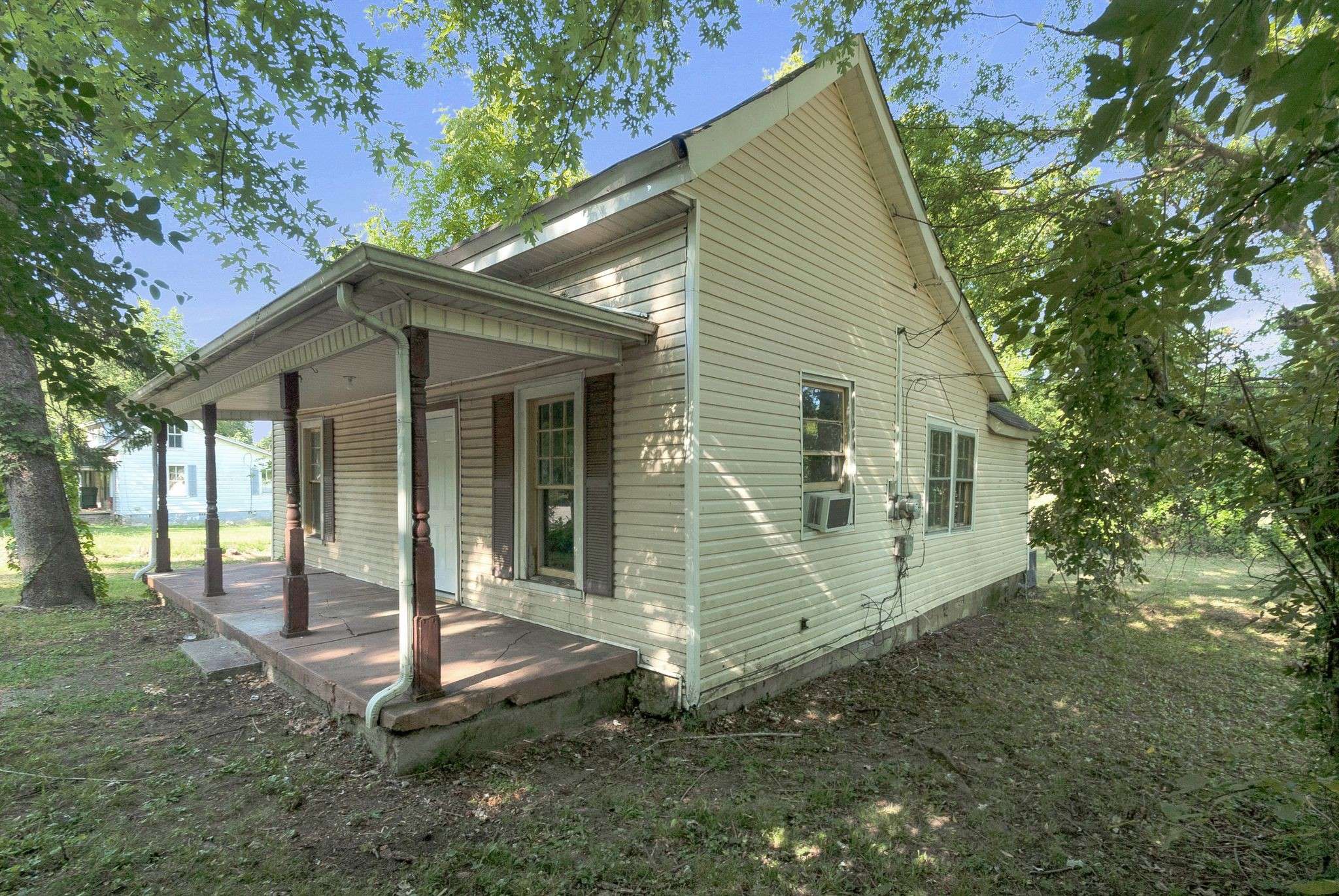 Pulaski, TN 38478,224 S Rhodes St