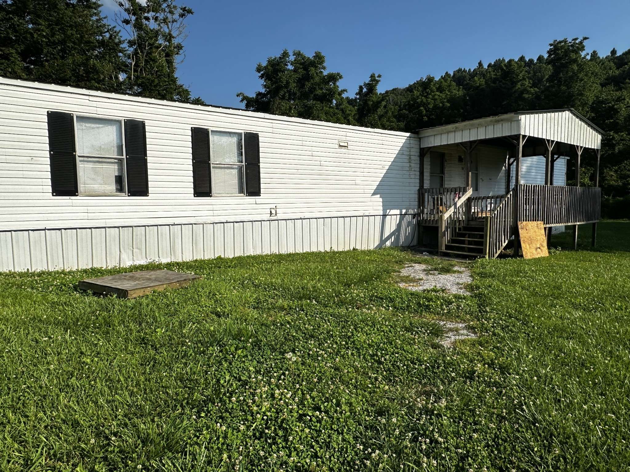 Livingston, TN 38570,421 Delta Country Ln