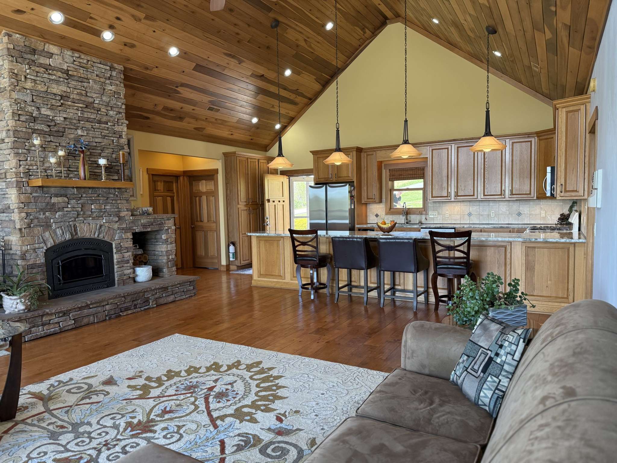 Hilham, TN 38568,61 Brim Ln