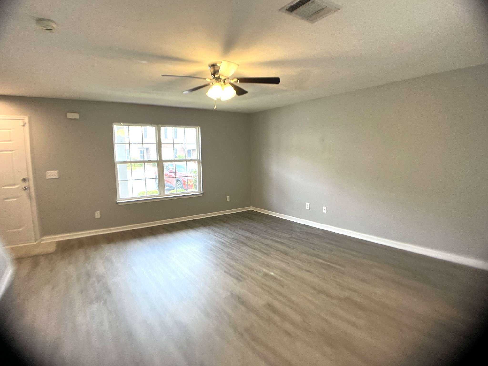 La Vergne, TN 37086,4007 George Buchanan Dr #N