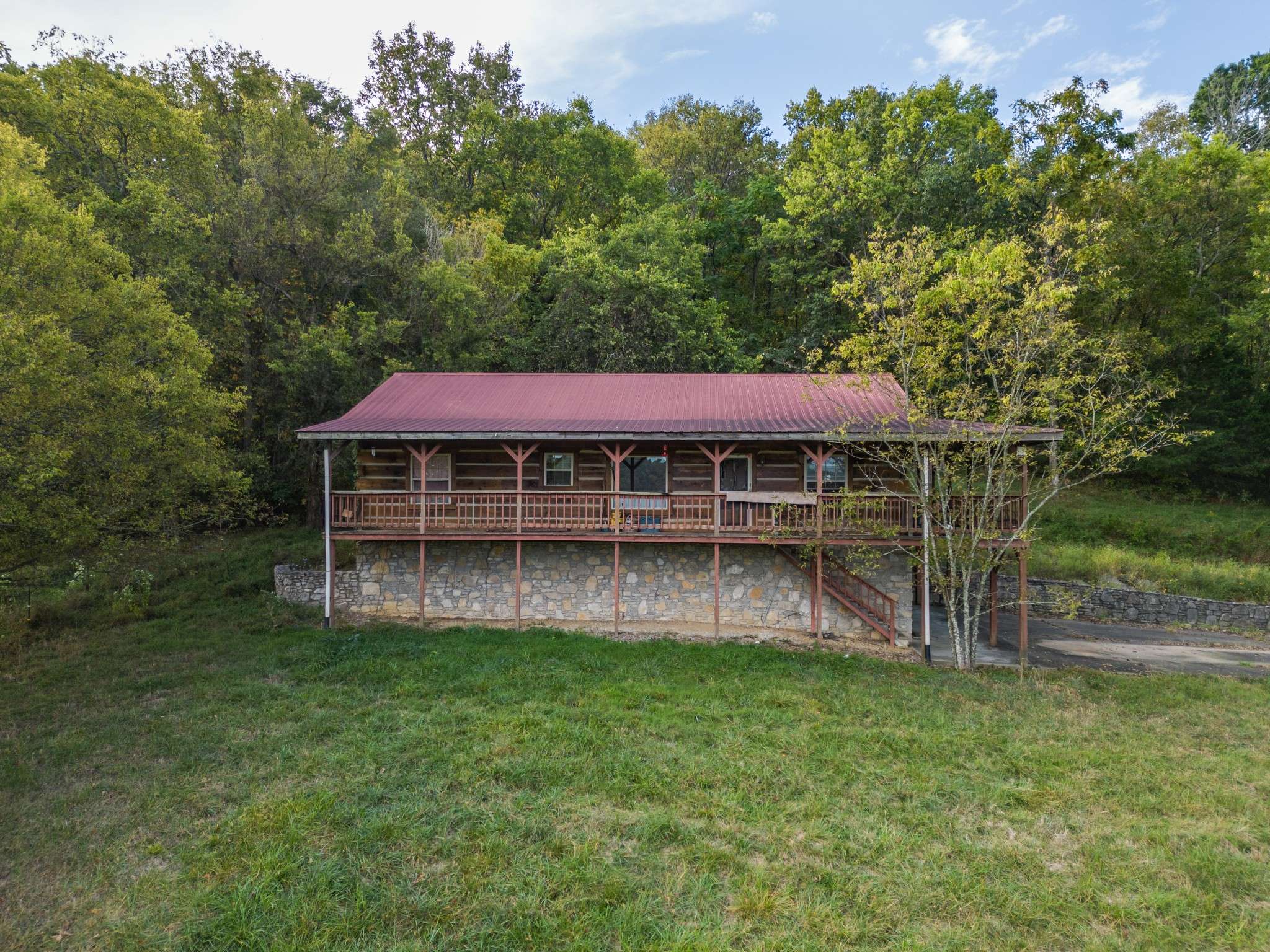 Gordonsville, TN 38563,431 Plunkett Creek Rd