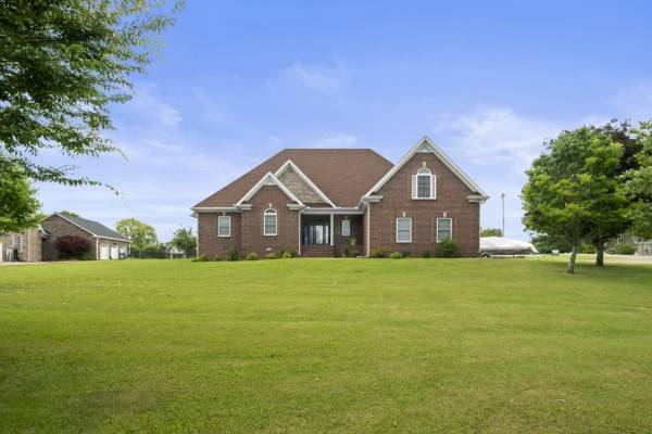 Gallatin, TN 37066,1006 Harness Cir