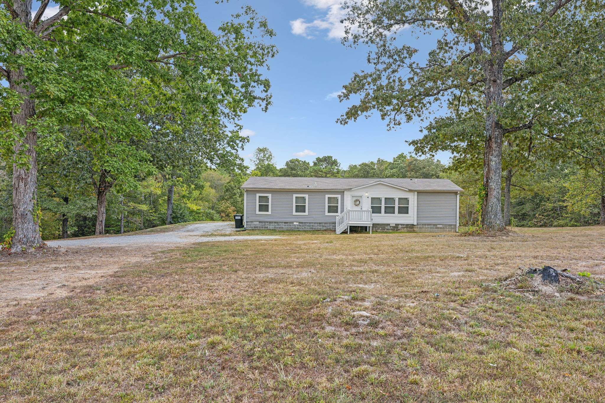 Hohenwald, TN 38462,1849 Buffalo Rd