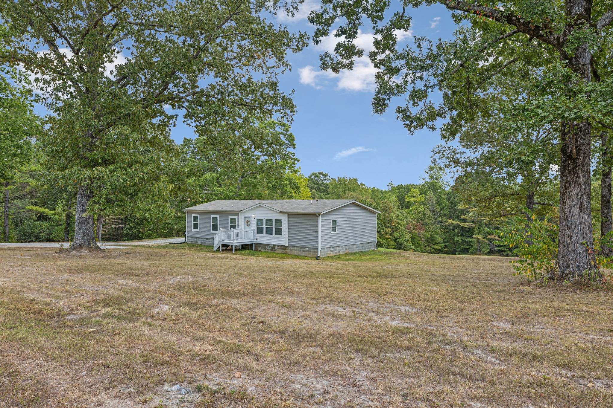 Hohenwald, TN 38462,1849 Buffalo Rd