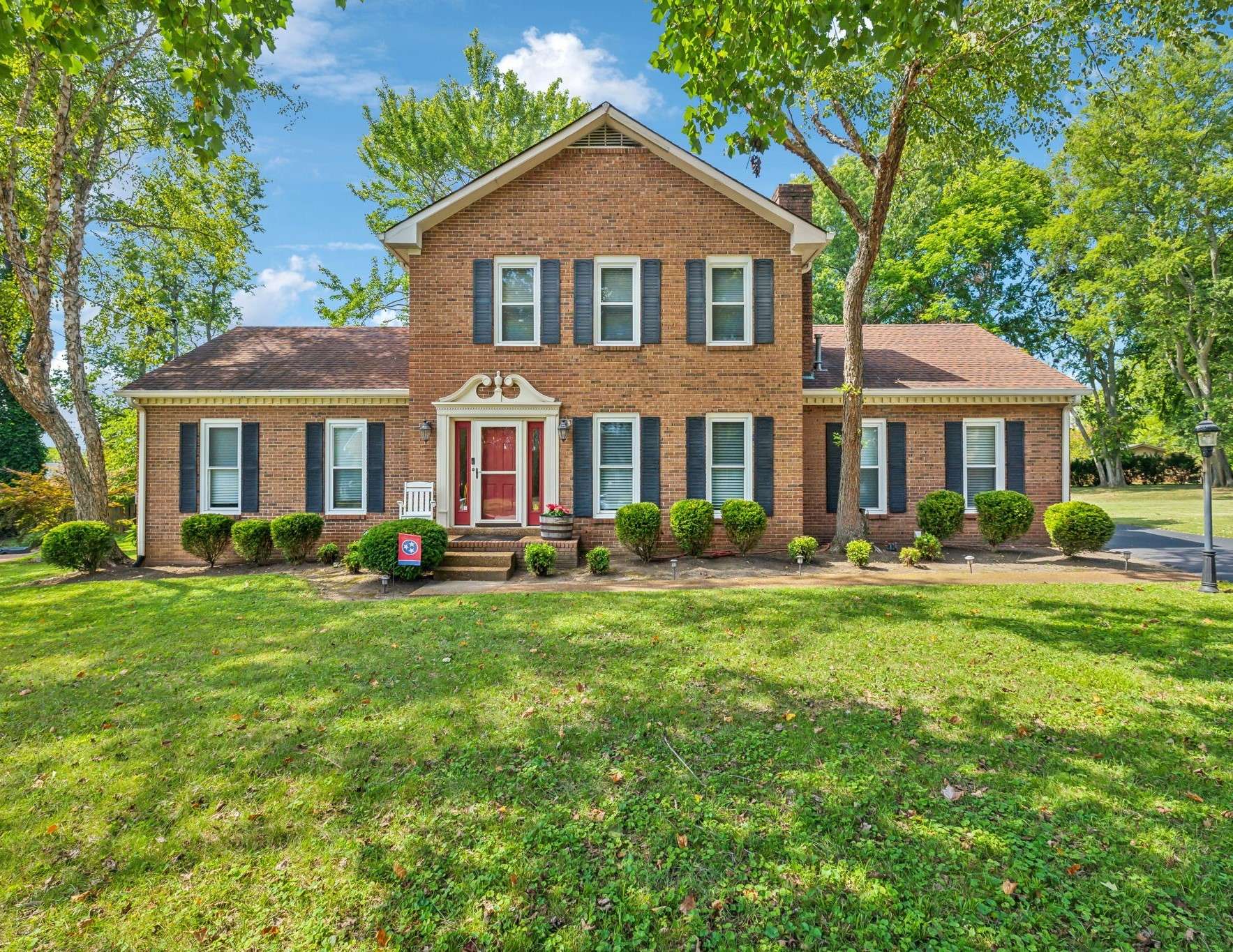 Hermitage, TN 37076,5716 Saint Charles Ct