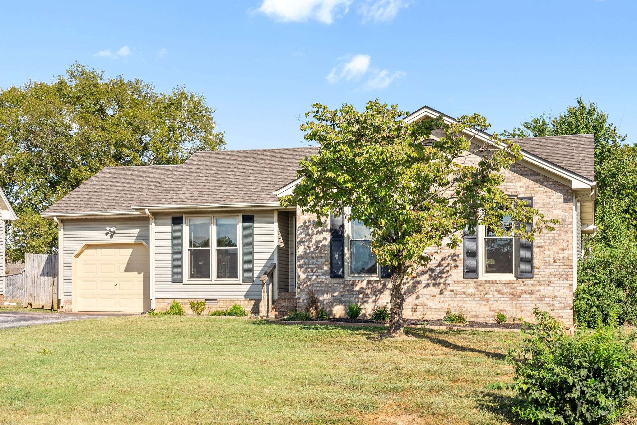 Hopkinsville, KY 42240,575 Winchester Dr