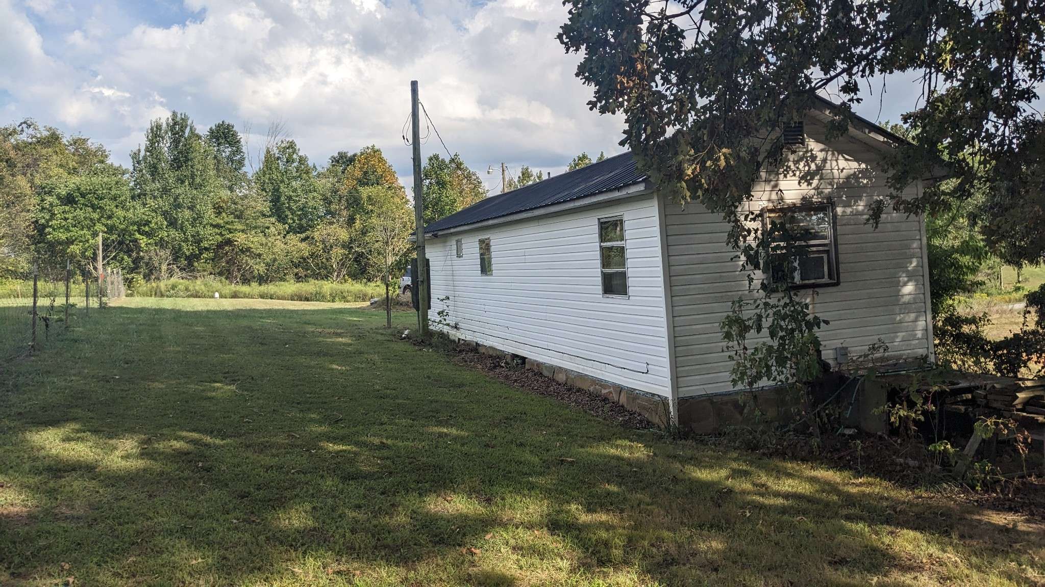 Livingston, TN 38570,116 Davis Rd