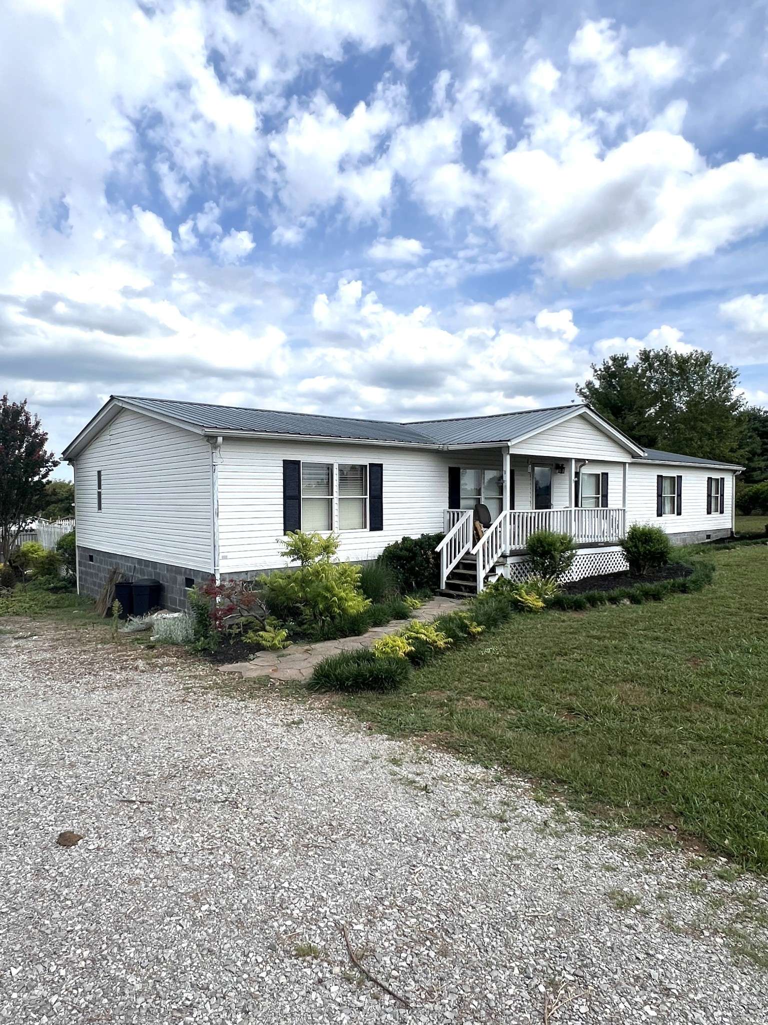 Morrison, TN 37357,184 McGowan Rd