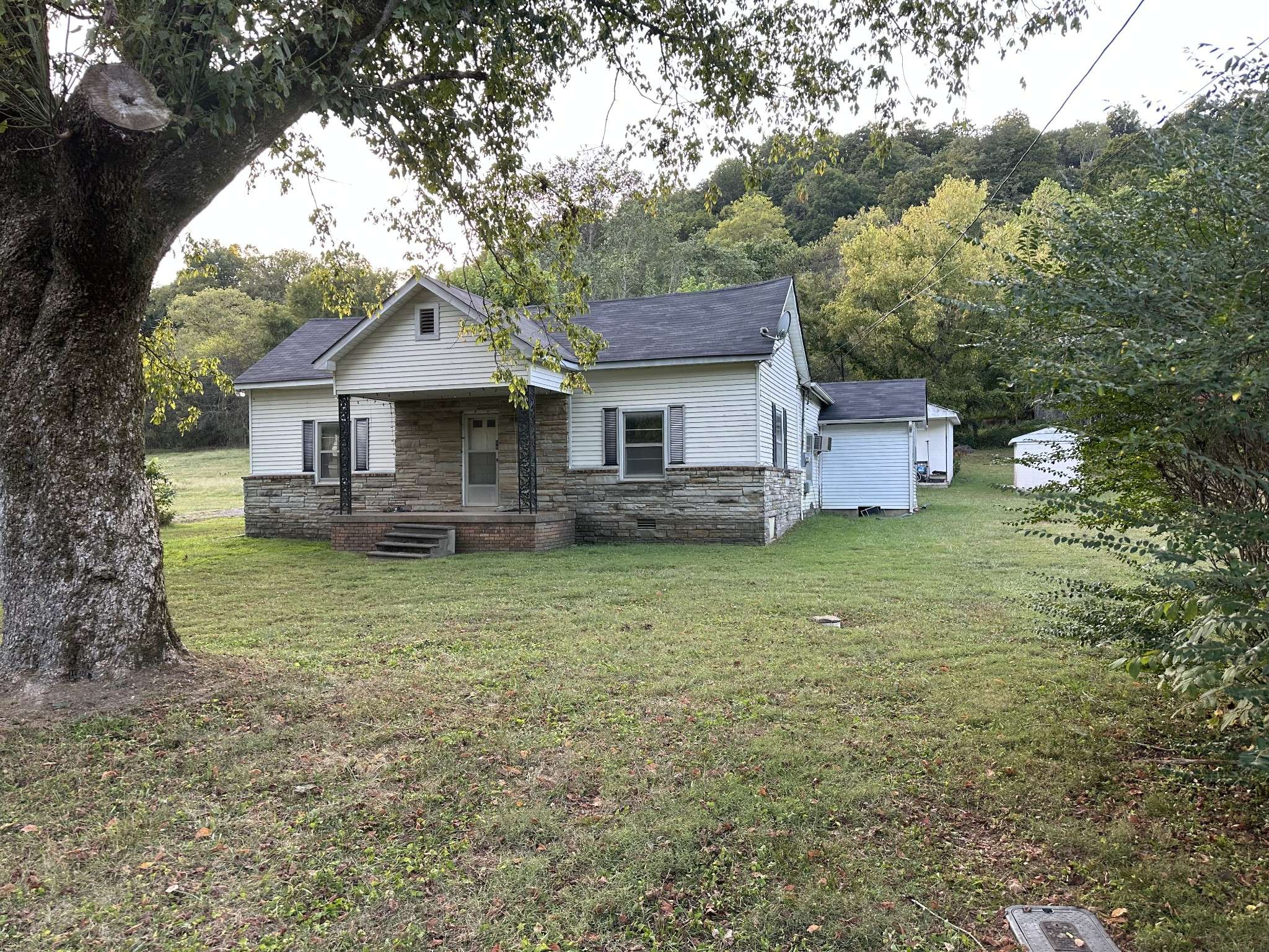 Pleasant Shade, TN 37145,59 Kemp Hollow Rd