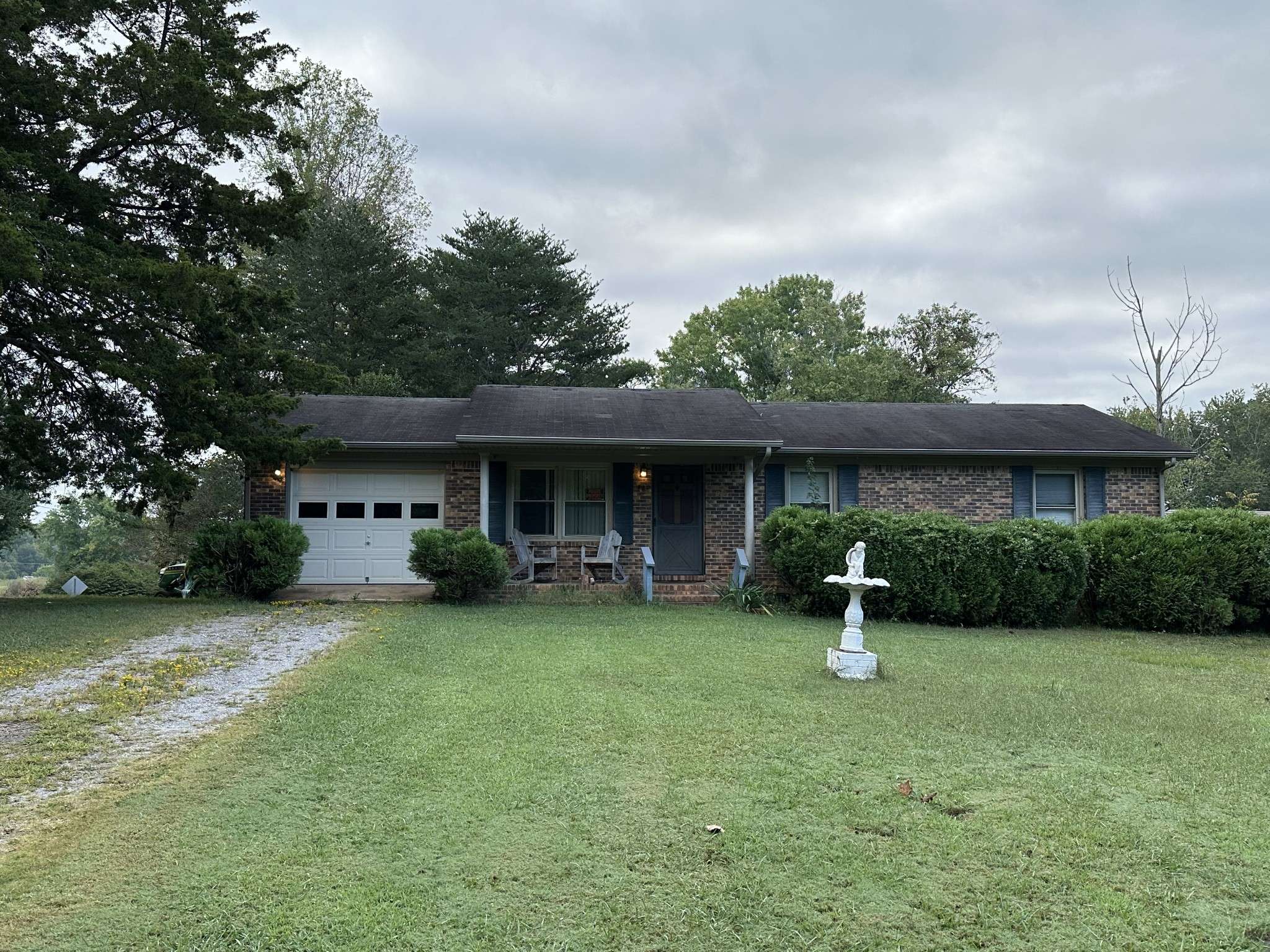 Huntland, TN 37345,103 Cedar St