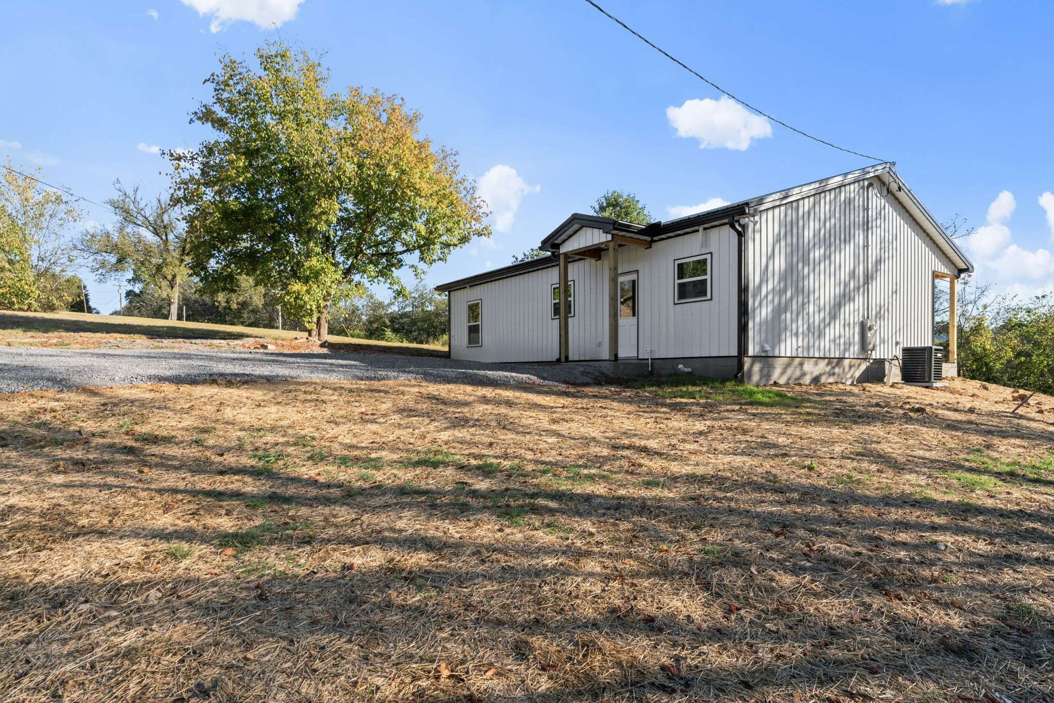 Pleasant Shade, TN 37145,29 Little Creek Rd