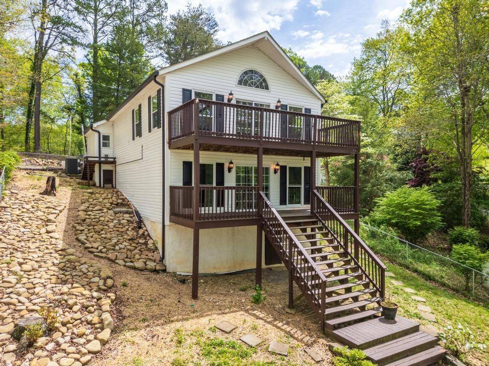 Soddy Daisy, TN 37379,15033 Log Cabin Lane